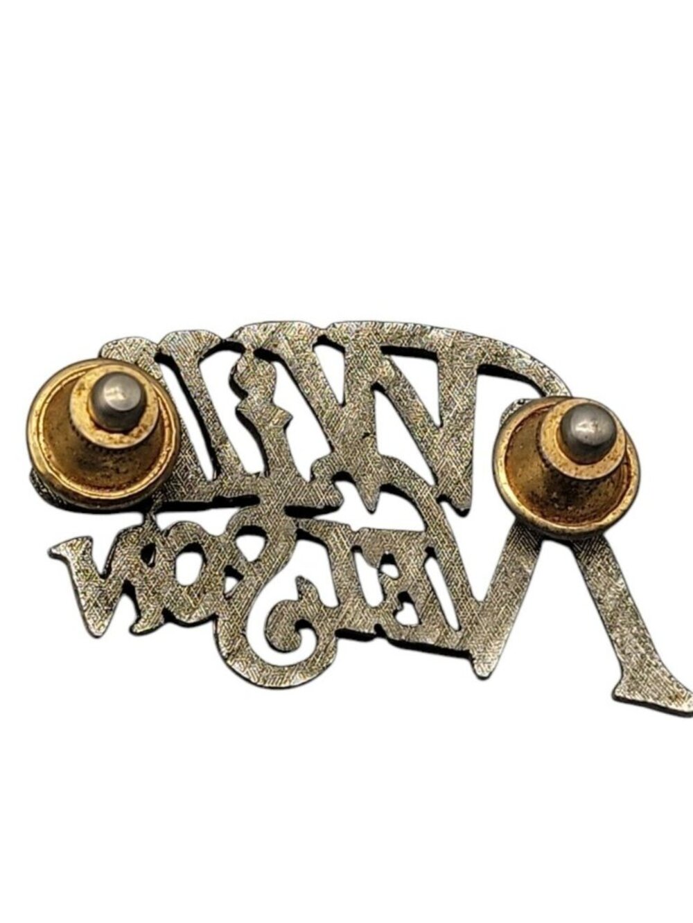 Willie Nelson Hat Pin Vintage 1980s Fan Collectors Piece Textured Silver Tone - Picture 4 of 5